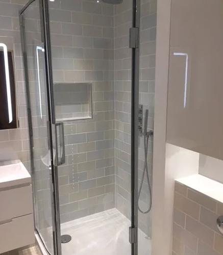 Modern Bathroom with Shower Modern bright bathroom using pastel metro tiles